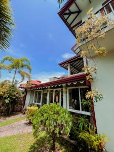 Zahrada ubytování R & R Home Stay + 17 fotografií