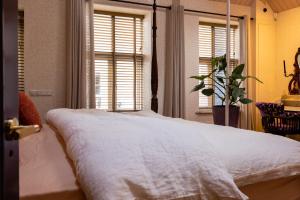 Gallery image of d'Ouwe Moer Apartment in Rotterdam