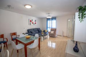 Część wypoczynkowa w obiekcie Fuerte Apartment Great Location