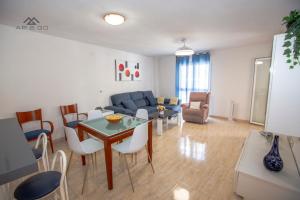 Część wypoczynkowa w obiekcie Fuerte Apartment Great Location