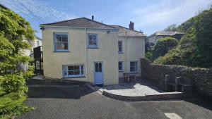 Bygningen som feriehuset ligger i