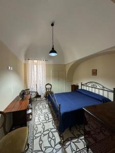 Postel nebo postele na pokoji v ubytování Angel House