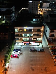 Το κτήριο όπου στεγάζεται  το διαμέρισμα