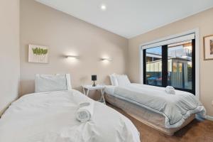 Φωτογραφία από το άλμπουμ του Scenic Stay Lake & Mountain Views σε Γουανάκα +5 φωτογραφίες