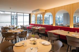 Blue Hippo & Red Crocodile Hotel餐厅或其他用餐的地方
