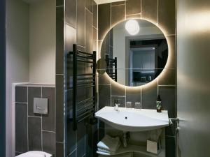 Koupelna v ubytování Aparthotel Adagio Glasgow Central