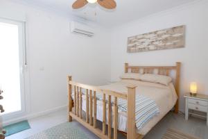 Postel nebo postele na pokoji v ubytování Estepona Centre Penthouse ALGASOL