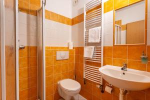 Koupelna v ubytování Houda Bouda - Penzion & Apartmány