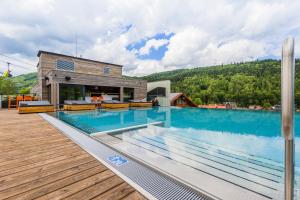 Bazén v ubytovaní Hotel Meta Resort & Vine SPA alebo v jeho blízkosti