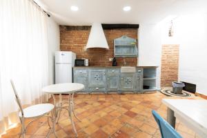 Kuchyňa alebo kuchynka v ubytovaní Origens III - Rústico moderno apartamento