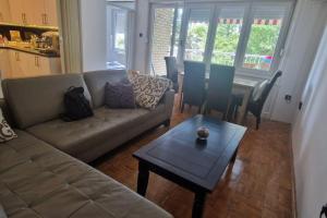 Χώρος καθιστικού στο Apartman Nataša BL 2