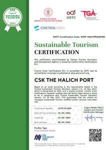 Ett certifikat, pris eller annat dokument som visas upp på Csk The Halich Port İstanbul