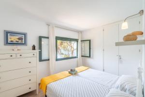 Кровать или кровати в номере Villa Banyalbufar
