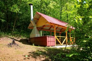 Vrt ispred objekta Opus 11 Dilijan