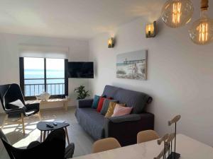 Posezení v ubytování Apartamento Frontal Primera Linea
