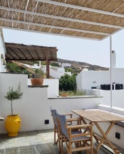 Fotografie z fotogalerie ubytování Màrgaros House Tinos v destinaci Triandáros