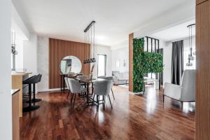 Gambar di galeri bagi Olive Tree Apartments by In Property di Bečići
