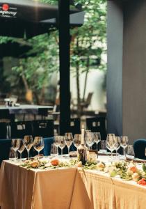 Restoran ili drugo mesto za obedovanje u objektu Il Decameron Luxury Design Hotel