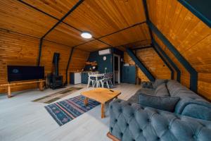 Posezení v ubytování Kurtköy Park Bungalov Evleri