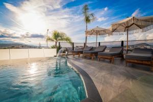 Bazén v ubytování Ori Mare Hotel nebo v jeho okolí