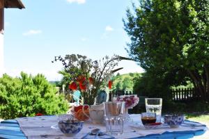 Nápoje v ubytování Appartamento in Monferrato di domInga