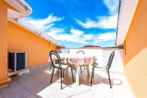 Balkón nebo terasa v ubytování Apartments Cvito + 37 fotografií