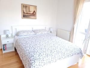 Postel nebo postele na pokoji v ubytování Rooms and Apartments Robert