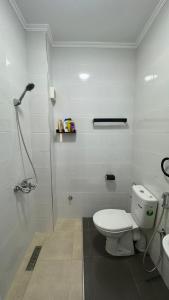 Ένα μπάνιο στο Appartement 1 vue sur mer à Azla