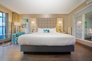 Katil atau katil-katil dalam bilik di Hotel BLU