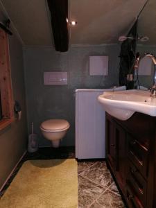 Ένα μπάνιο στο Eichenhof, Wohnung Rustika A +20 φωτογραφίες
