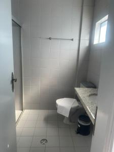 Un baño de Unity Hotel - Votorantim - SP