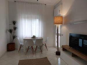 Μια τηλεόραση ή/και κέντρο ψυχαγωγίας στο CasaDaGiova - Appartamento a un passo dal mare