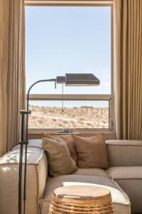 Un lugar para sentarse en Pause House - AM - your break in Joshua Tree