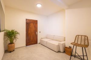 Postel nebo postele na pokoji v ubytování Cabo Break Hotel