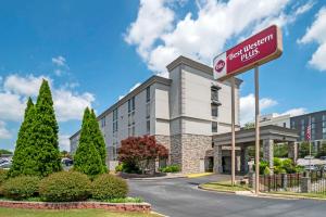 a rendering of a hotel with a no parking sign at Best Western Plus Greenville I-385 Inn & Suites in Greenville