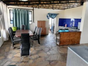 Photo de la galerie de l'établissement The Warehouse at Kipeto, à Kitengela 