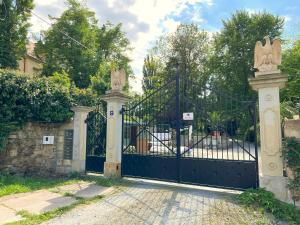 Fotografie z fotogalerie ubytování Schloss in der sächsischen Schweiz - Luxus Apartments v destinaci Dohma