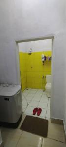 Ένα μπάνιο στο Saaidah Homestay