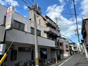 Η γειτονιά γύρω από ή μία γειτονιά κοντά σε αυτό το διαμέρισμα