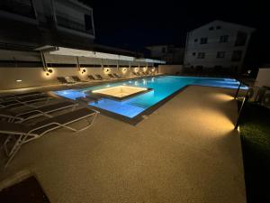 Bazén v ubytování Studio Nikiti Beach nebo v jeho okolí