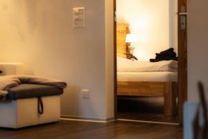 Postel nebo postele na pokoji v ubytování Village Center Apartment Kanne