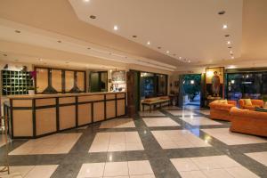 Vstupní hala nebo recepce v ubytování Trefon Hotel Apartments and Family Suites + 37 fotografií