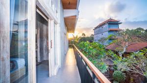 Balkón nebo terasa v ubytování Skyline House Ubud View by EPS