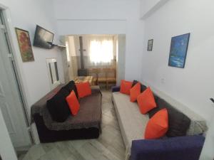 Un lugar para sentarse en Petrit apartament