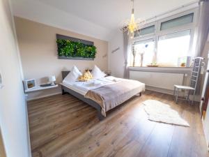 Galeriebild der Unterkunft SmartFewo Apartment Sauna Balkon Parkplatz in Bad Zwischenahn