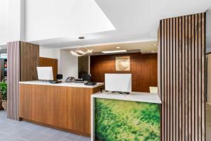 Лоби или рецепция в Comfort Inn & Suites