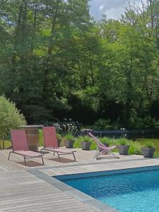Piscina en o cerca de Le Moulin de Saubrigues