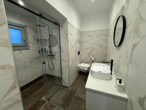 Gallery image of Almond Place in Dexamenes