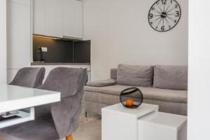 A seating area at Apartman Kala