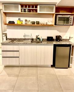Una cocina o kitchenette en ArtCabrera, moderno studio en Palermo, con amenities 22 fotos más